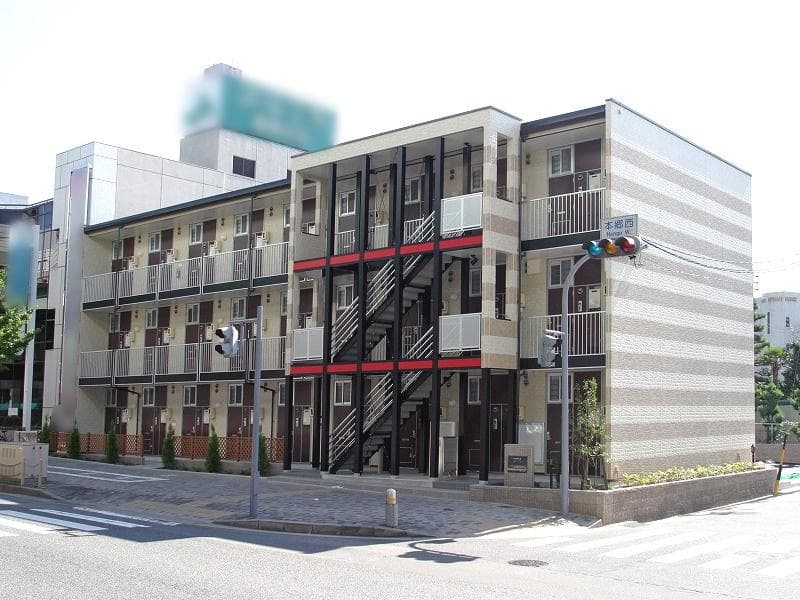 Main exterior of leopalace Riere