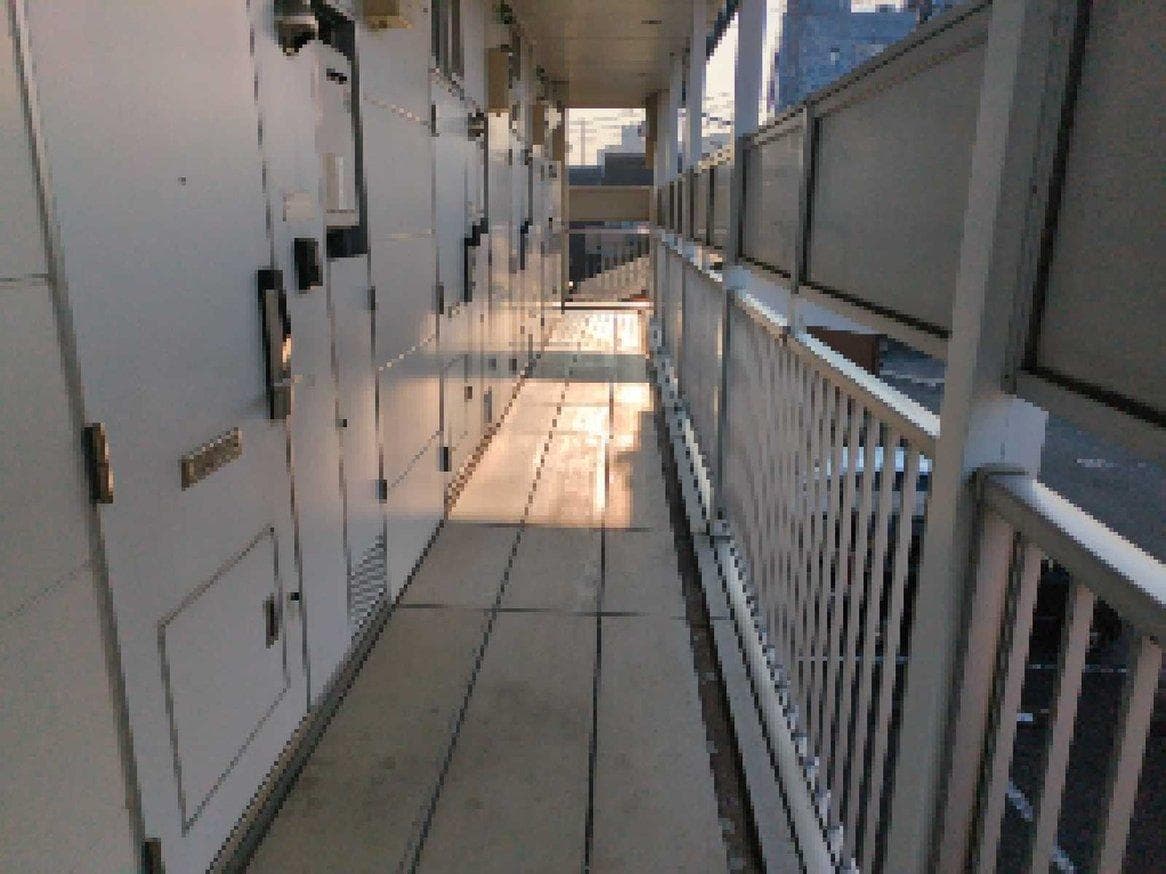 Room image 10