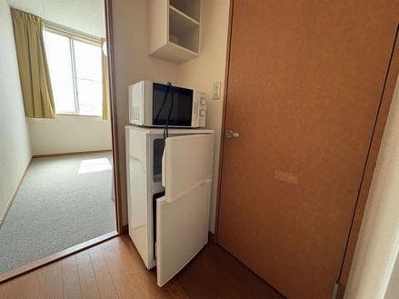 Room image 11