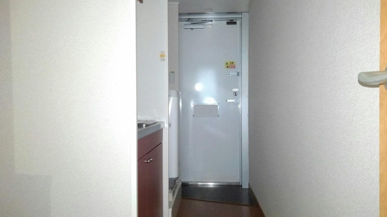 Room image 10
