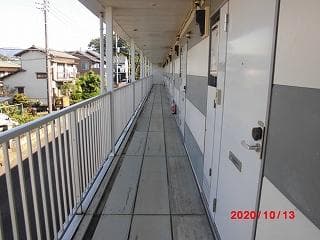 Room image 12