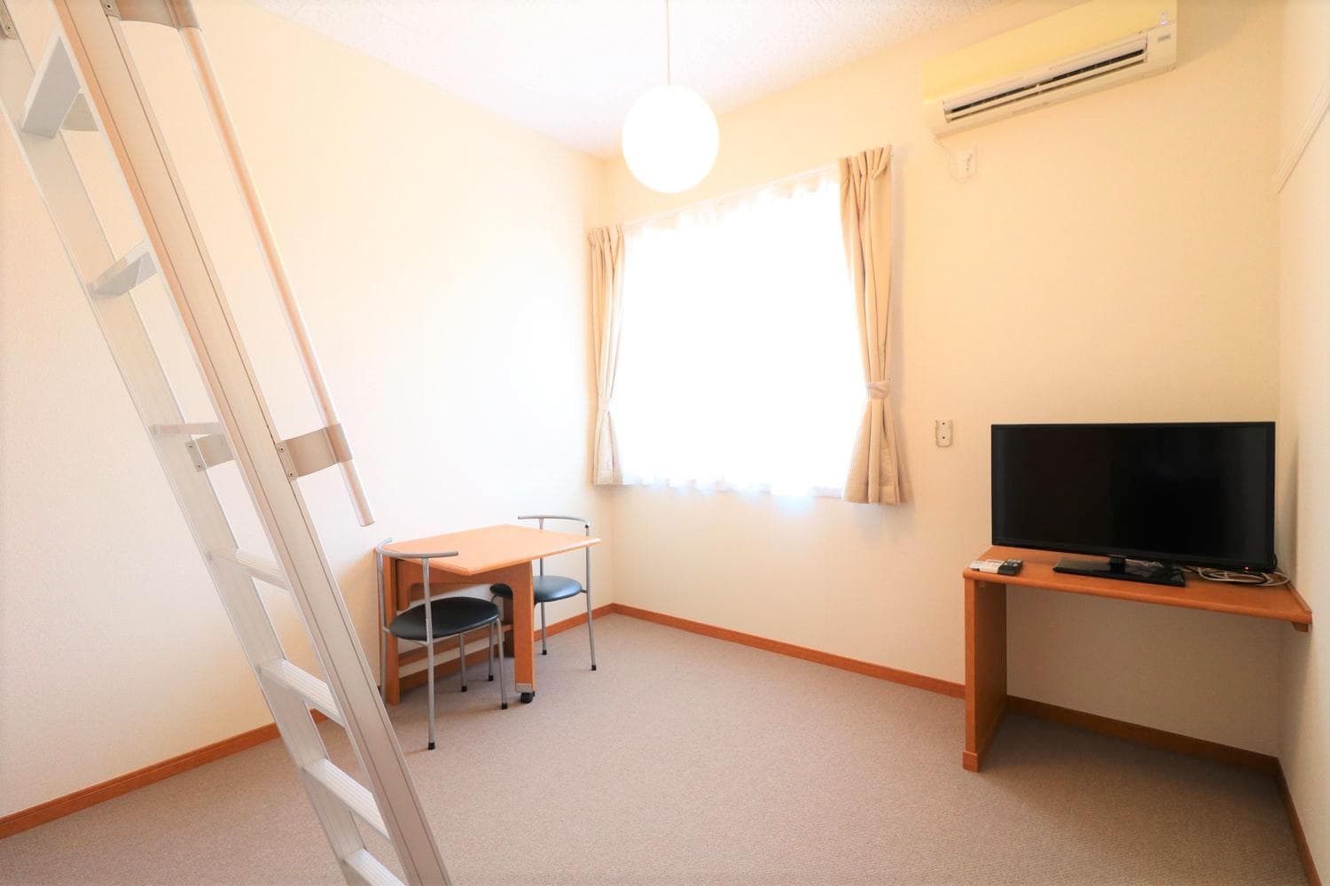 Preview interior of leopalace SAKU