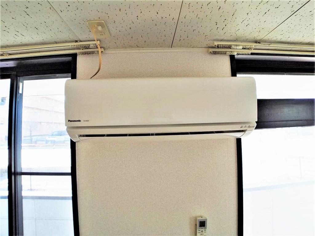 Room image 8