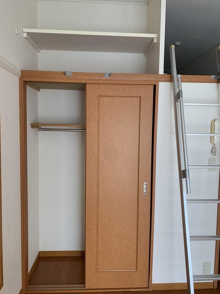 Room image 14