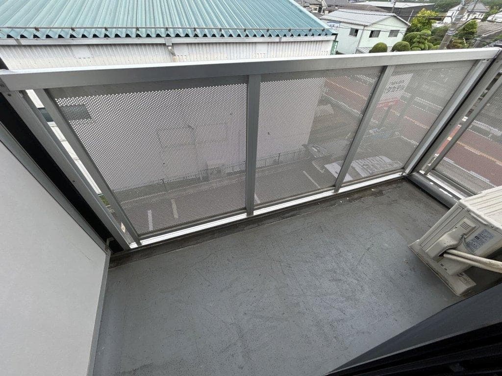 Room image 11