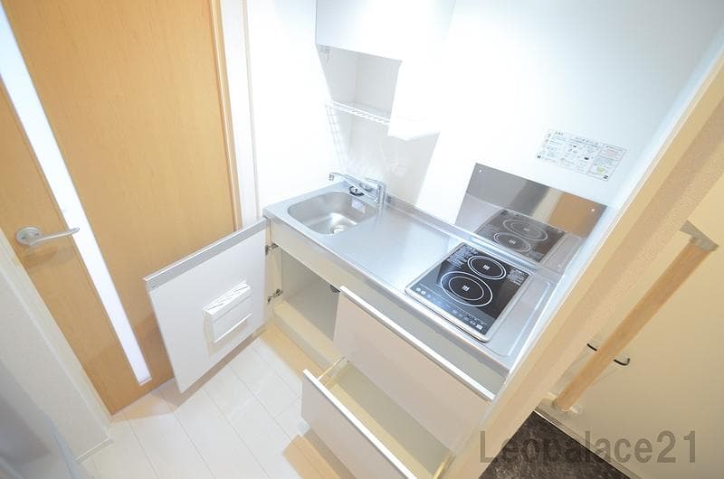 Room image 11