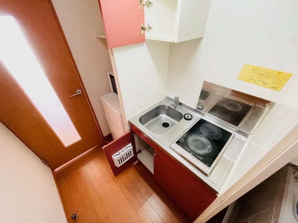 Room image 13