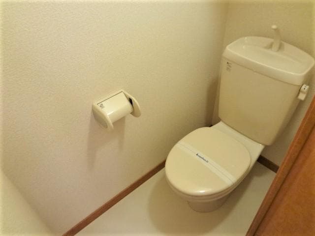 Room image 13