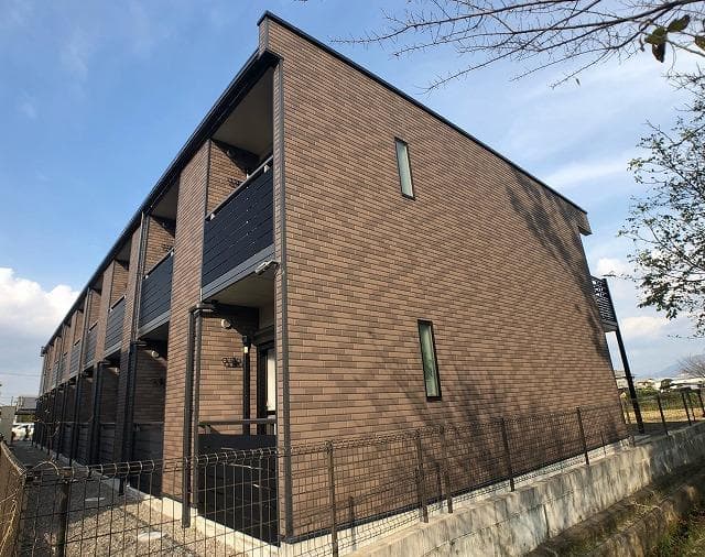 Main exterior of LEONEXT Gose