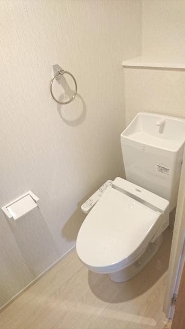 Room image 14