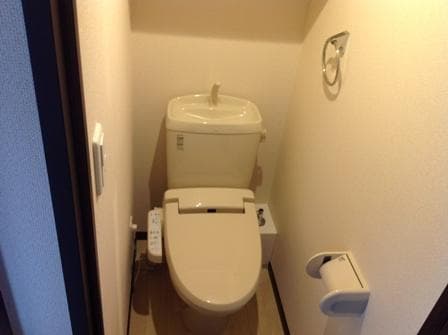 Room image 10