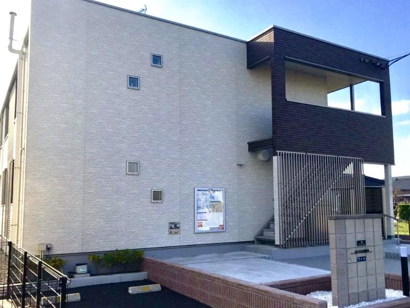 Main exterior of CLEINO Royal Kamisu II