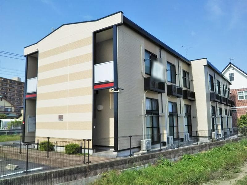 Main exterior of leopalace Bambina