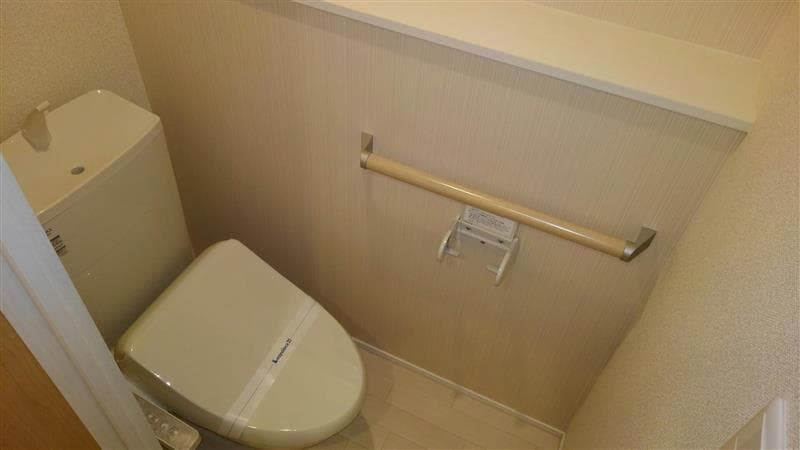 Room image 13