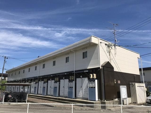 Main exterior of leopalace Blue Sky