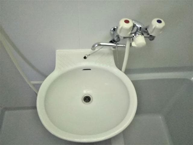 Room image 9