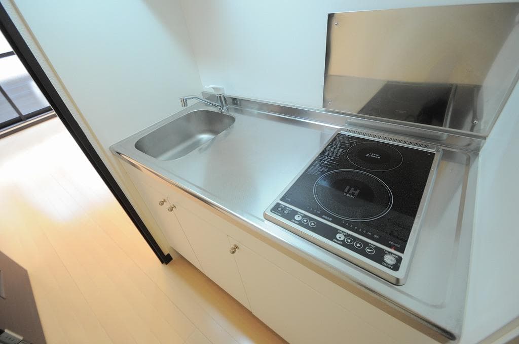 Room image 13