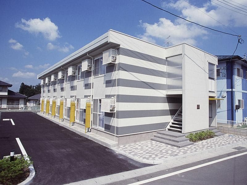 Main exterior of leopalace Pear.III