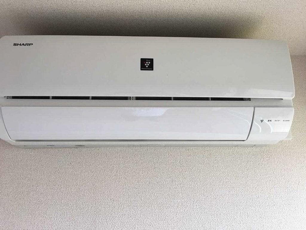 Room image 15