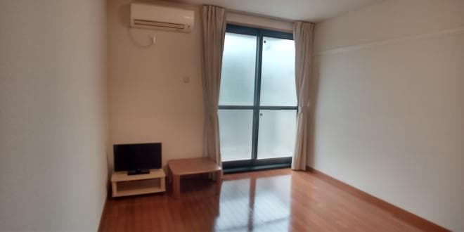 Room image 13