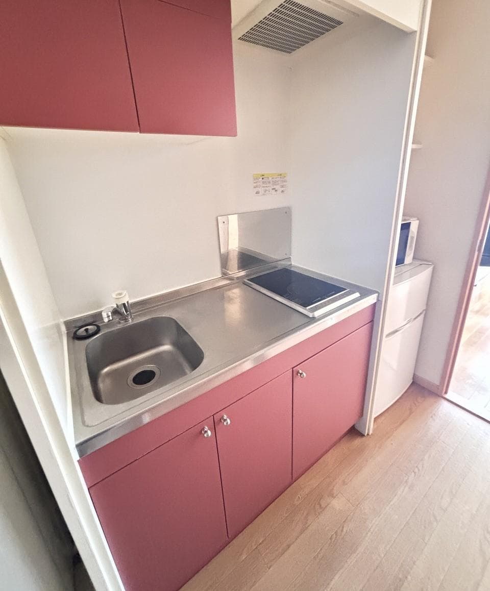 Room image 9