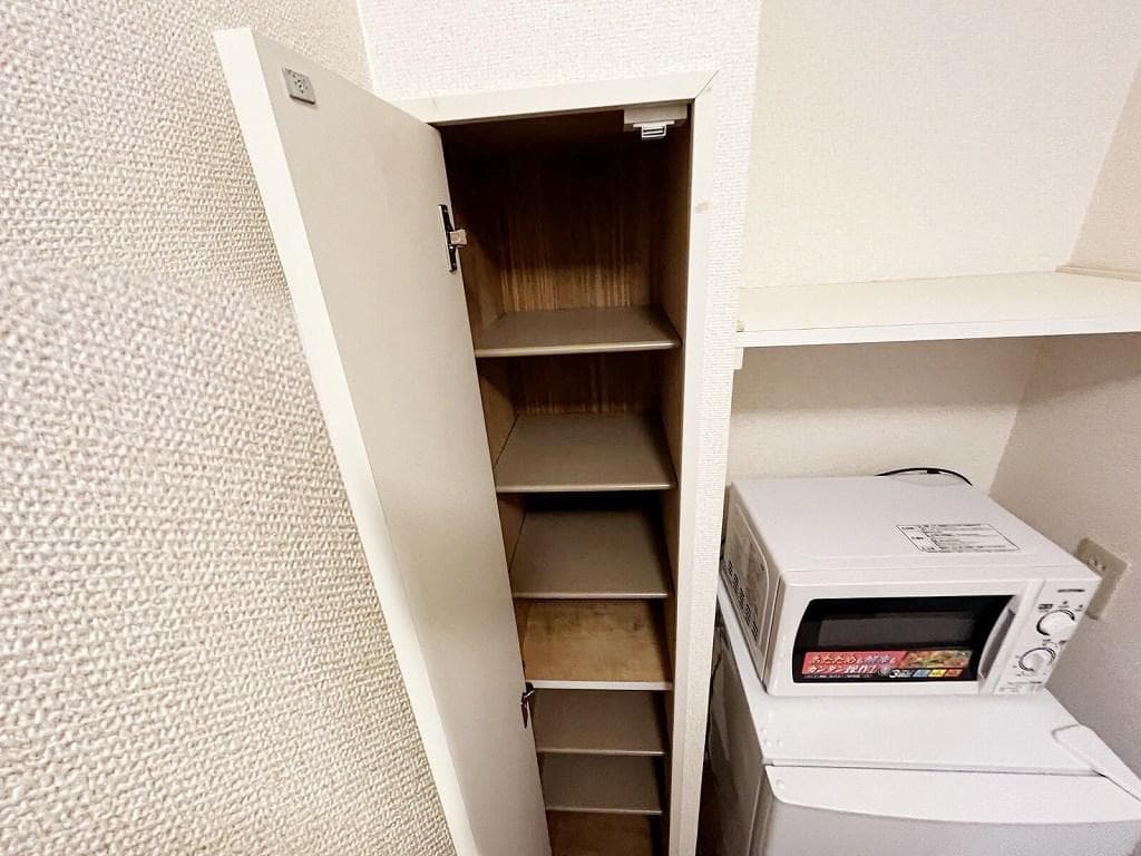 Room image 13