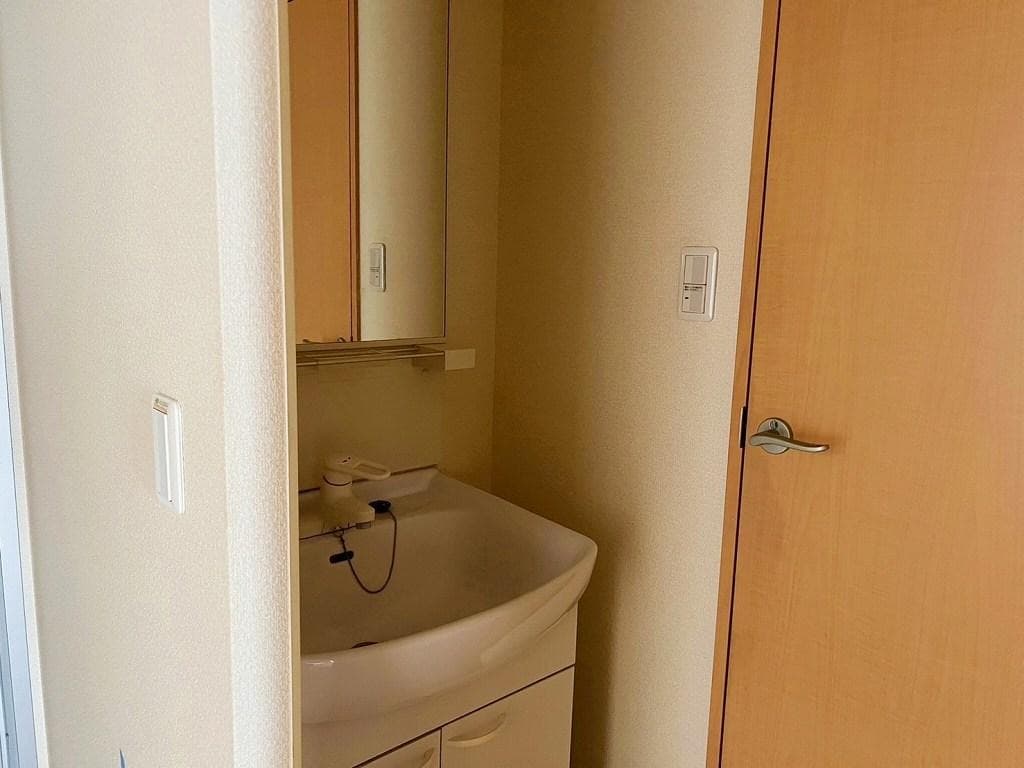Room image 11