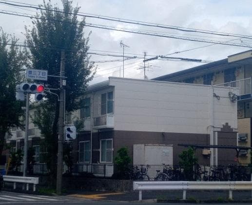 Main exterior of leopalace Yutaka