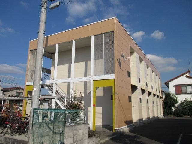 Main exterior of leopalace Azalea