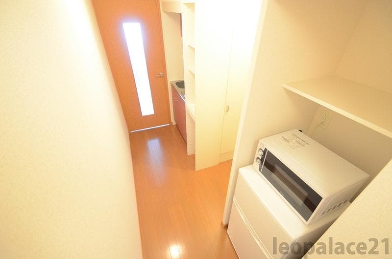 Room image 16