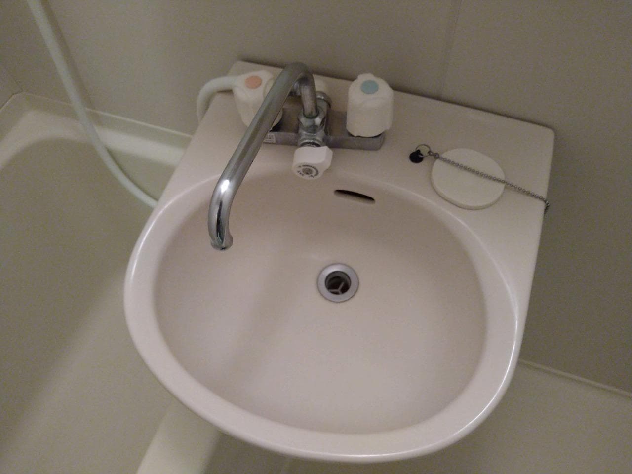 Room image 11