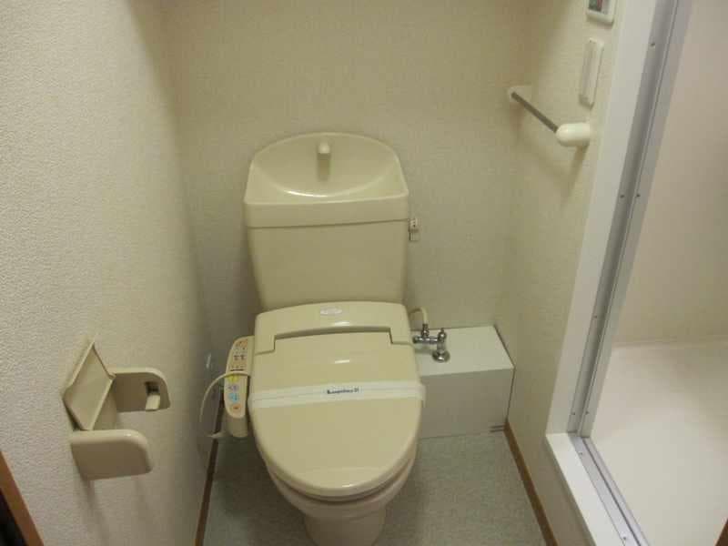 Room image 9