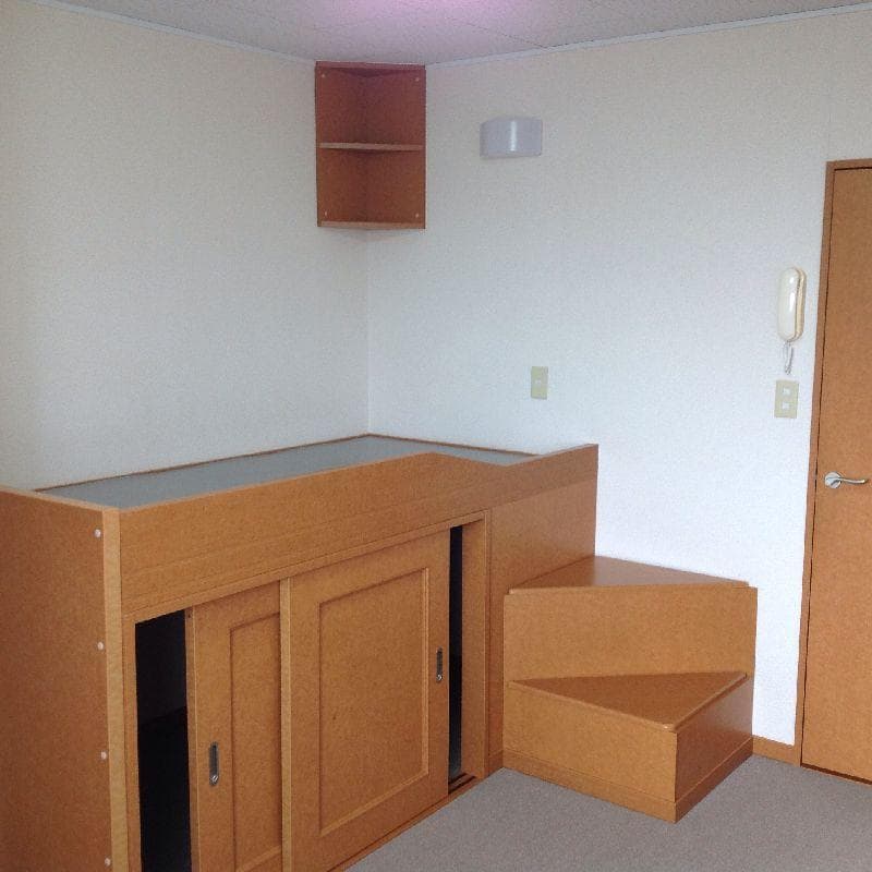 Room image 14