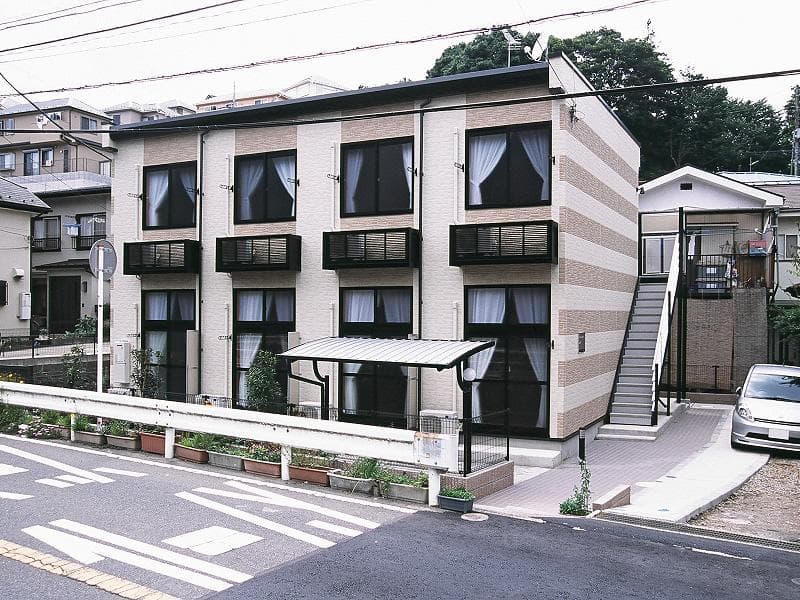 Main exterior of leopalace Hodogaya Sakamotocho