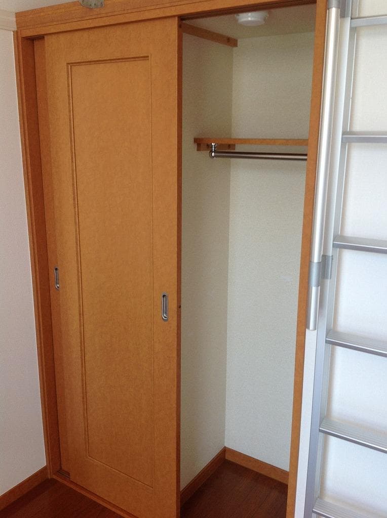 Room image 12
