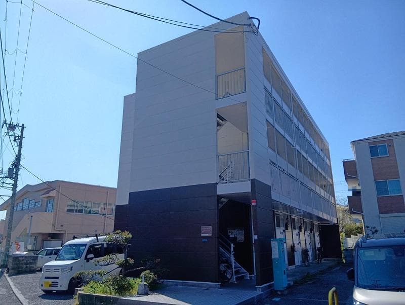 Main exterior of leopalace Shangri-La Shonan