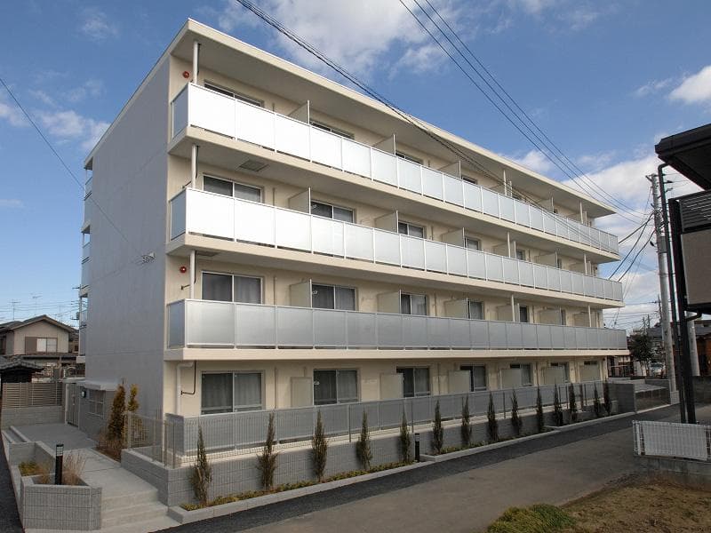 Main exterior of leopalace Hikari