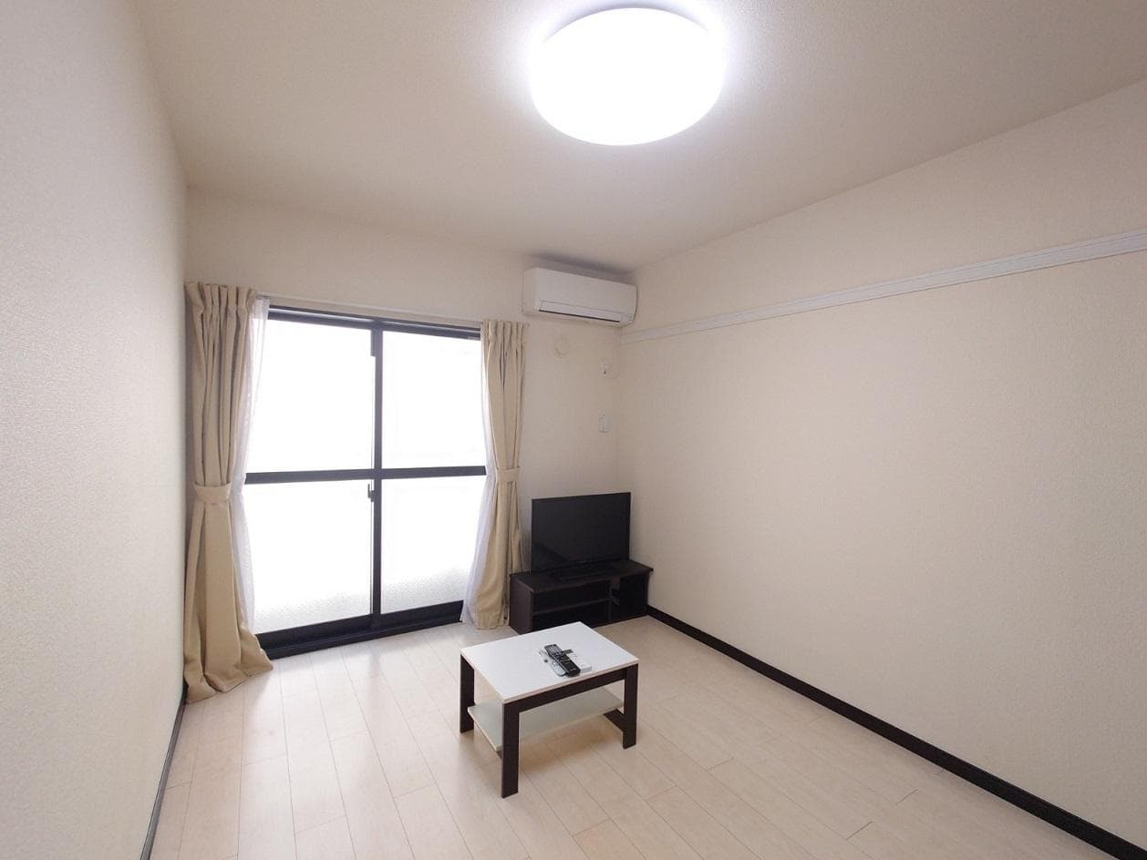 Preview interior of LEONEXT Sora