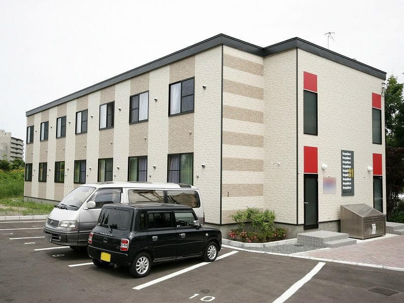 Main exterior of leopalace Nishi Miyanosawa