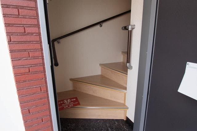 Room image 11