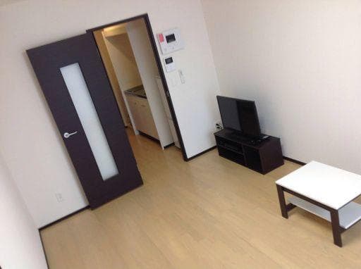Preview interior of LEONEXT Espoir