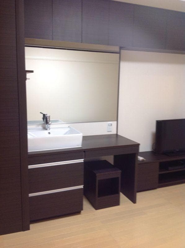 Preview interior of LEONEXT Nakata