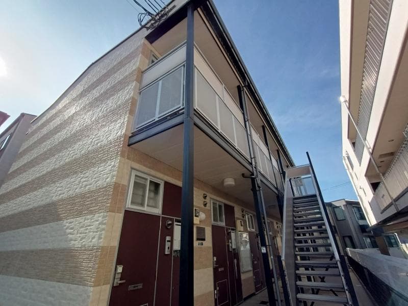 Main exterior of leopalace Hanaten