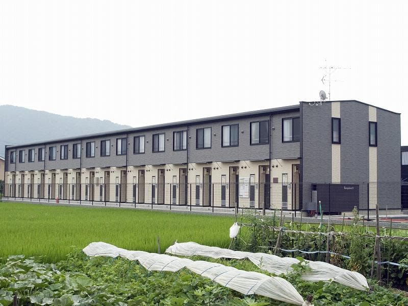 Main exterior of leopalace Green Field