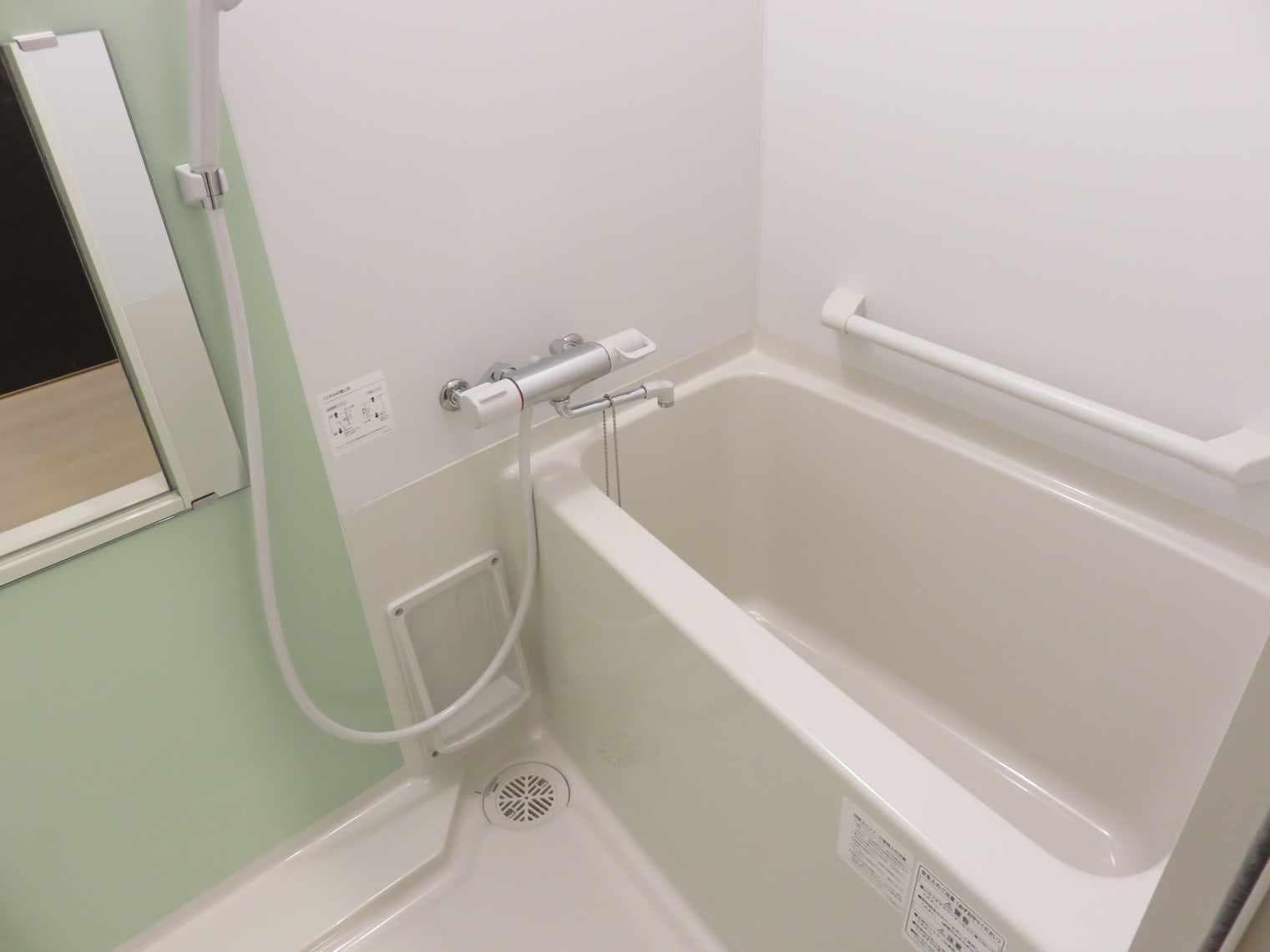 Room image 9