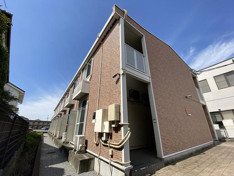 Main exterior of leopalace With C