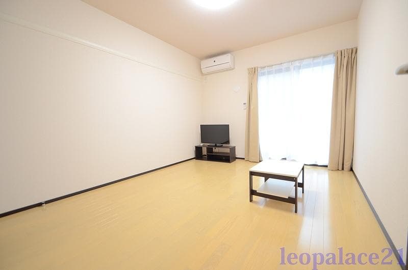 Preview interior of CLEINO WILL Sakai