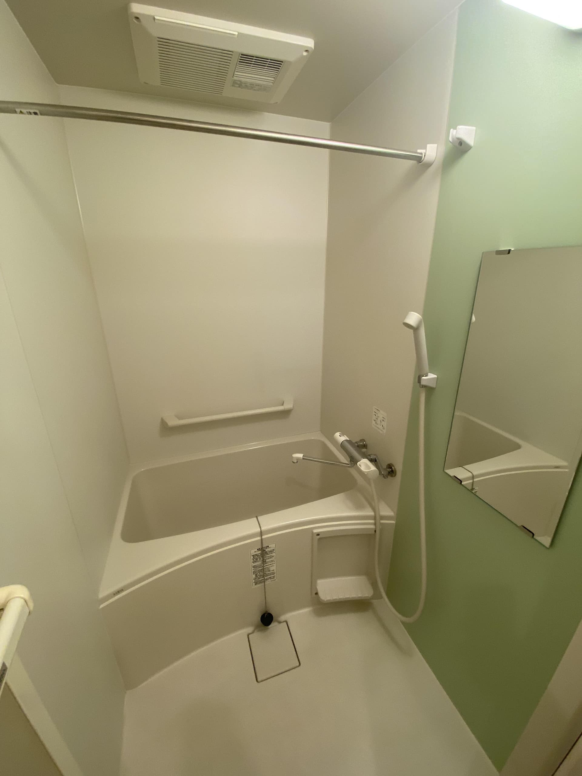Room image 8
