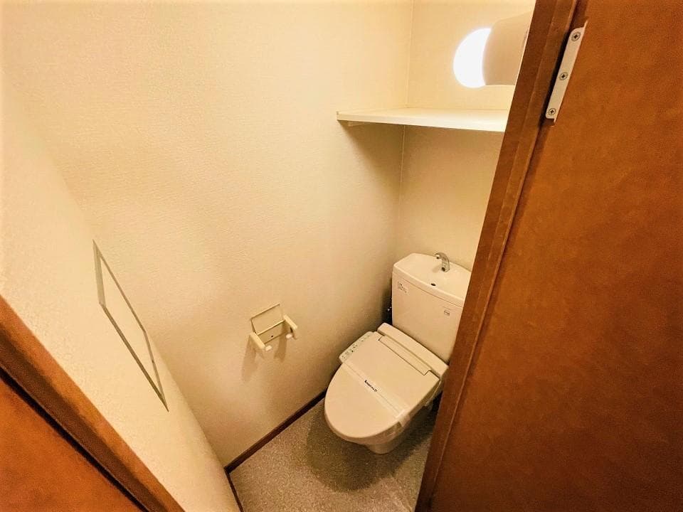 Room image 13