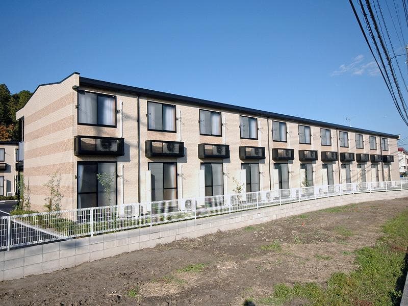 Main exterior of leopalace Flower A